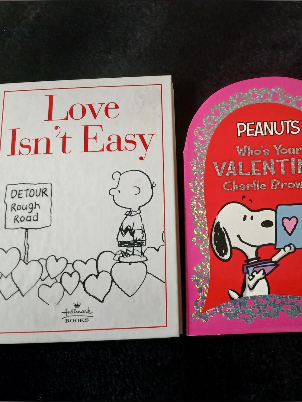 Lot Of Two Peanuts Snoopy Charlie Brown Valentines Books